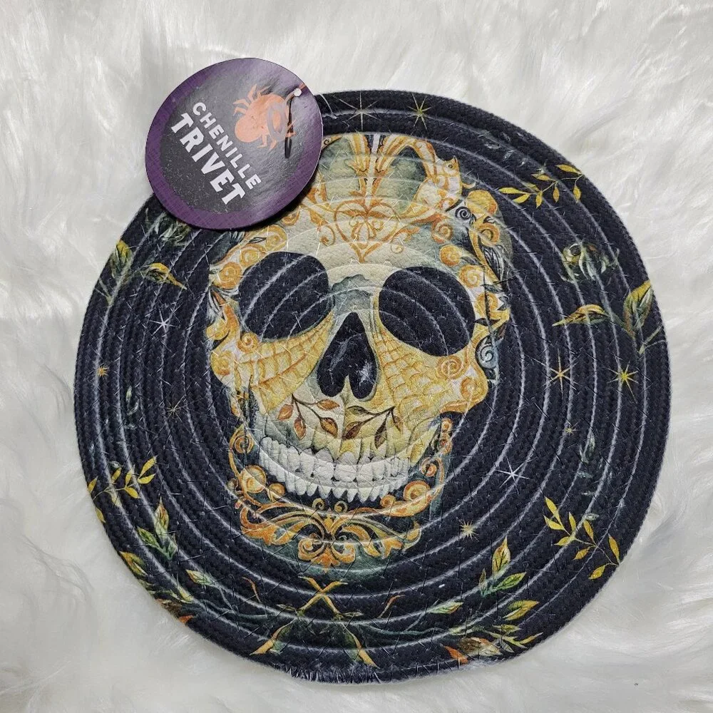 Set of 2 Skull Chenille Trivets